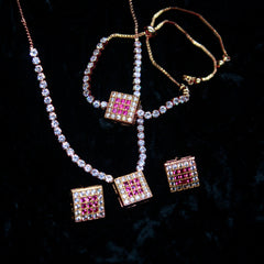 Alkyara Radiant Square Bracelet Set