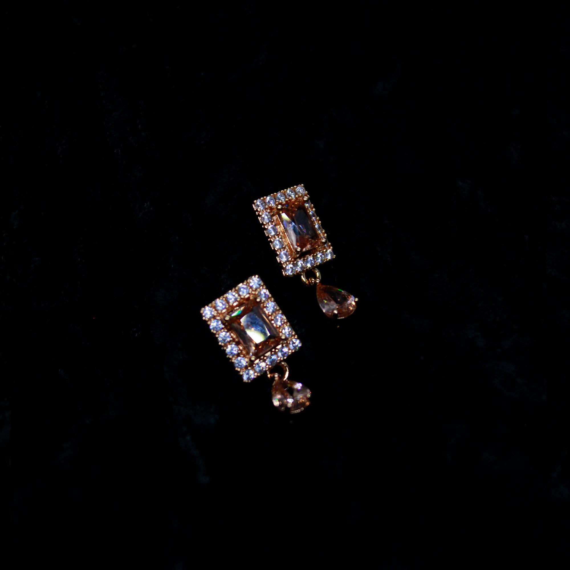 Alkyara Sunstone Cascade Set