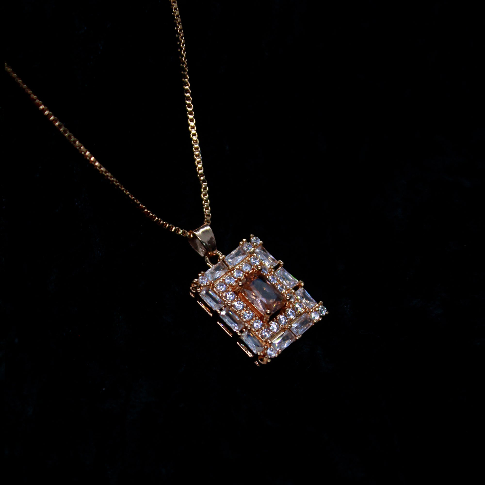 Alkyara Sunstone Cascade Set